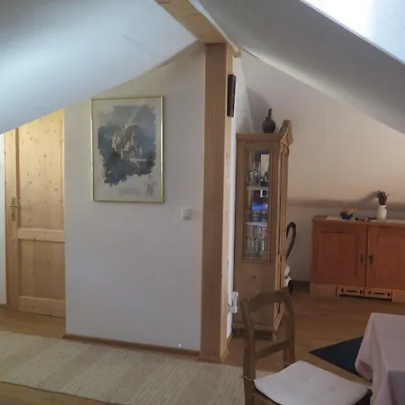 Appartment Haus Zirknitz Apartamento *